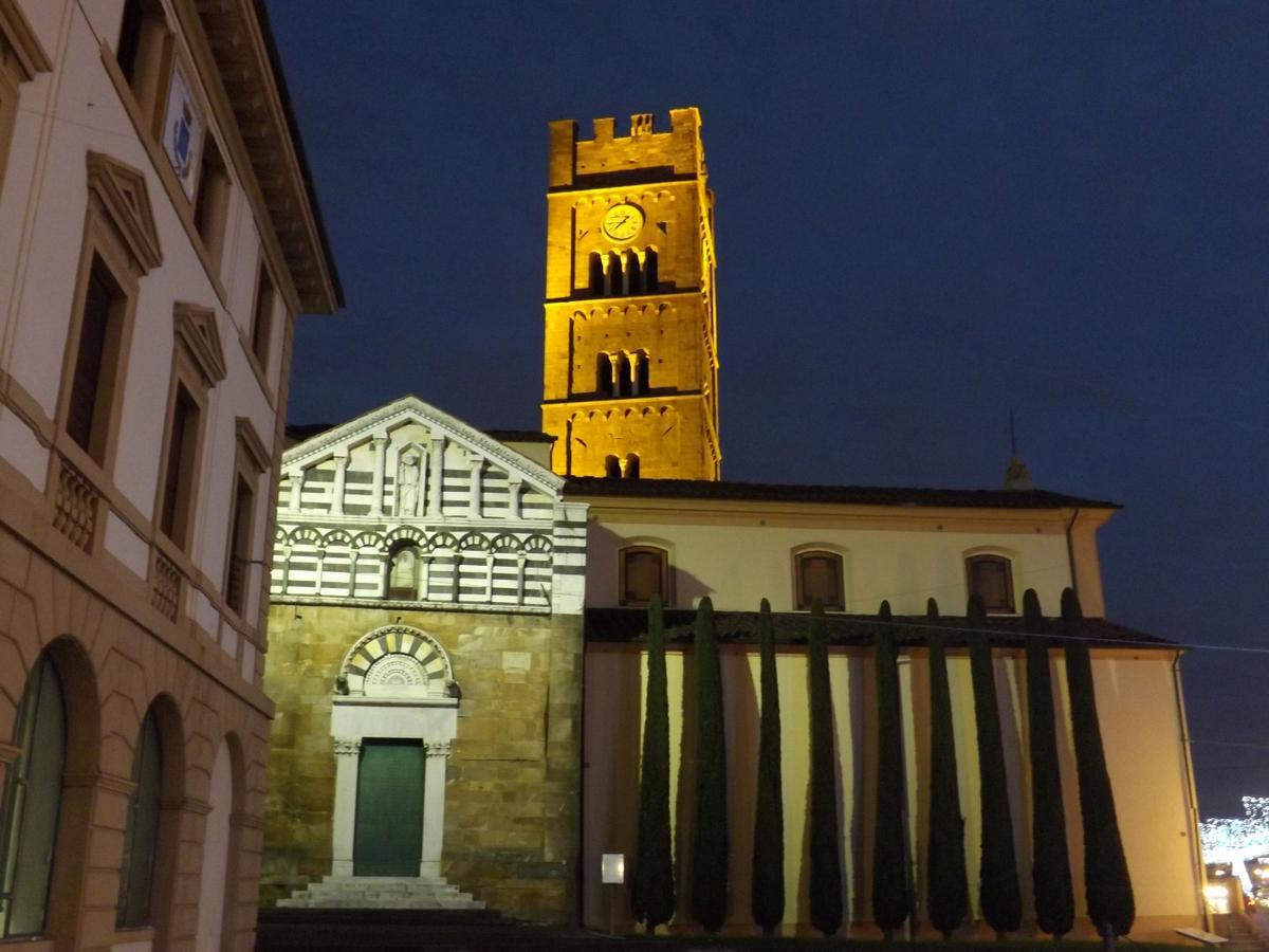 Affittacamere La Loggia Altopascio Exteriör bild